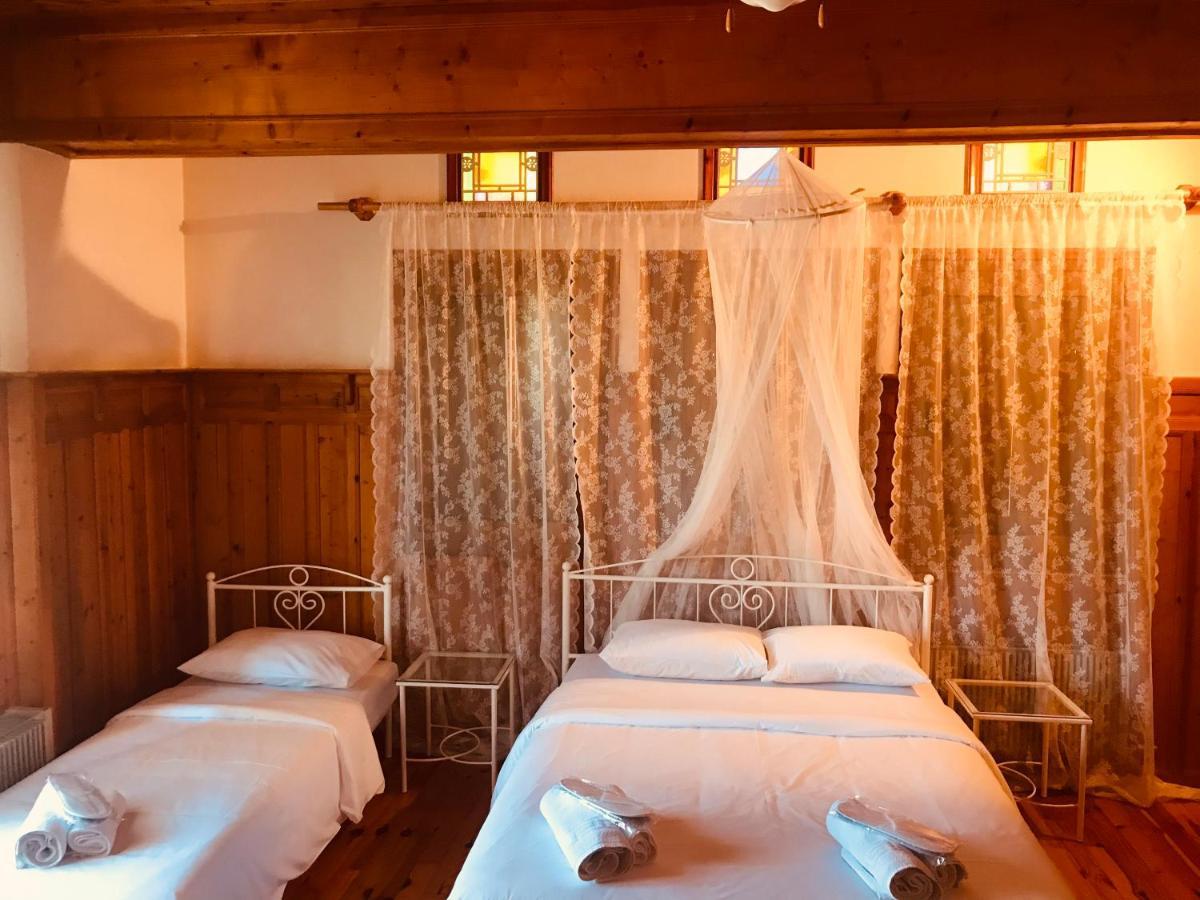 9Mouses Chasiotis Guest House Ampelakia Екстериор снимка