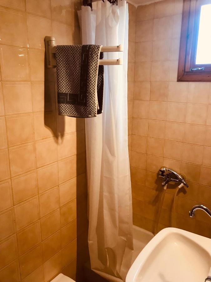 9Mouses Chasiotis Guest House Ampelakia Екстериор снимка
